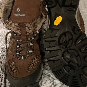 Vasque Womens Hiking Boots